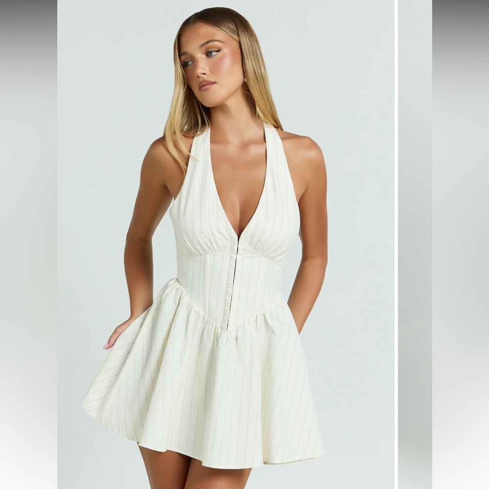 Elegant Cream Halter Dress